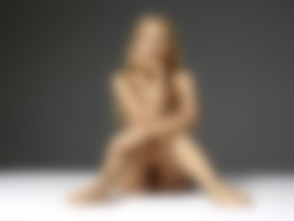 Image #11 from the gallery Aleksandra little naked girl