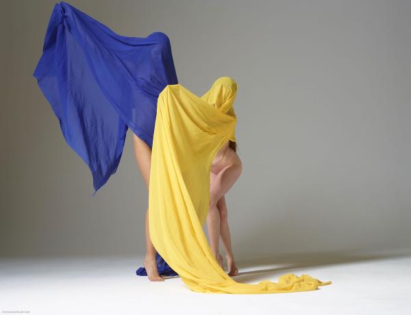 Resim # 7 galeriden Alya ve Emily çok yaşa Ukrayna