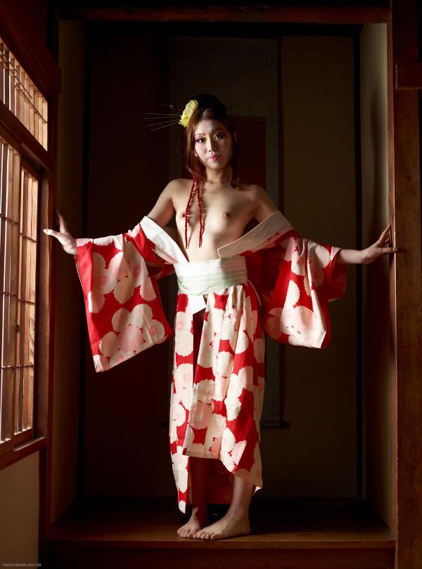 Immagine n.4 dalla galleria Kimono Chiaki