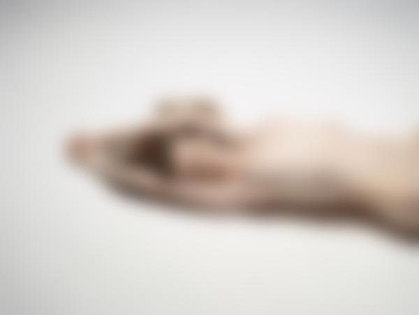 Resim # 10 galeriden Emily kendinden geçmiş