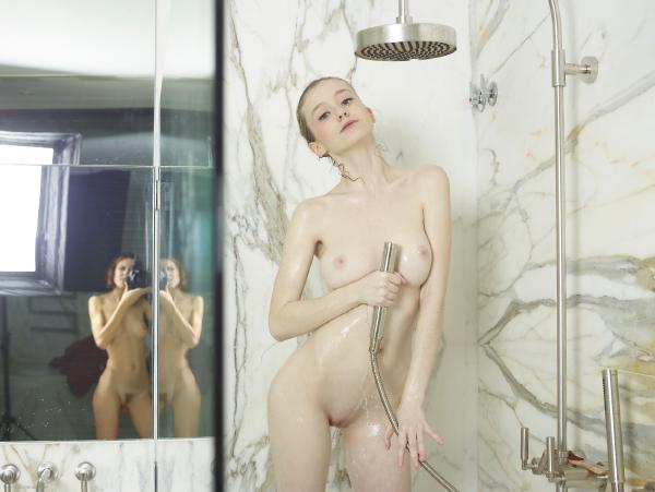 Εικόνα # 6 από τη συλλογή Emily peep show από την Alya