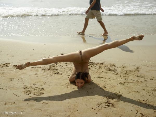 Gambar # 7 dari galeri Kegembiraan pantai Julietta dan Magdalena