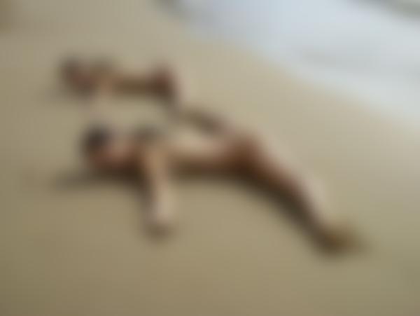 Image #10 from the gallery Julietta and Magdalena flexi sexy