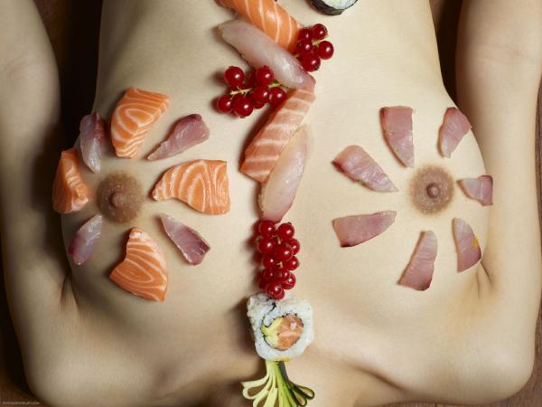 Immagine n.3 dalla galleria Konata serve sushi