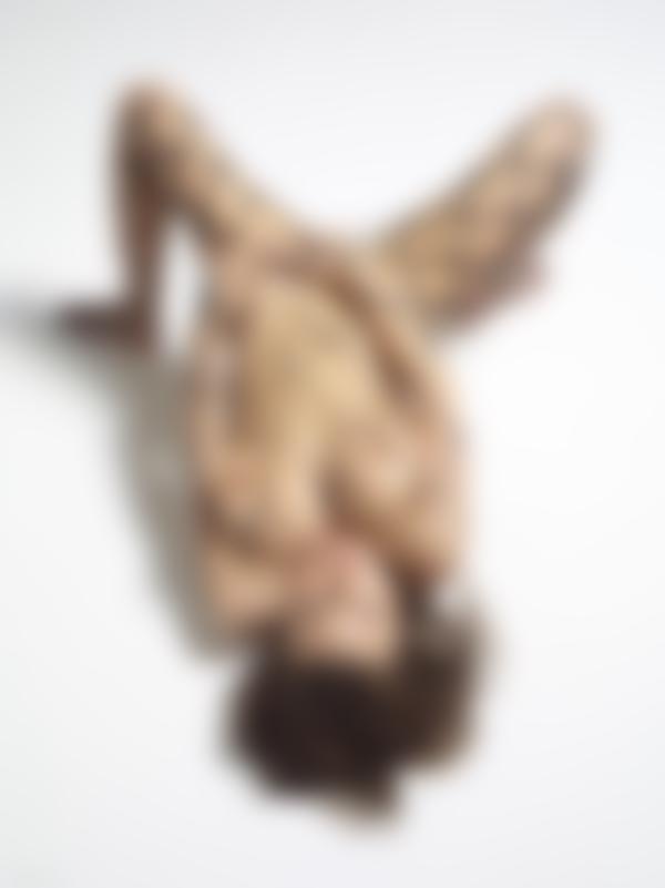 Resim # 9 galeriden Marjana düzgün vücutlu