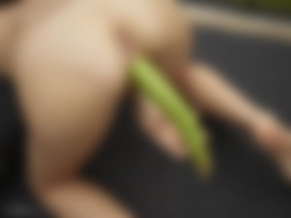 Resim # 9 galeriden Marta kızları yeşile dönüyor