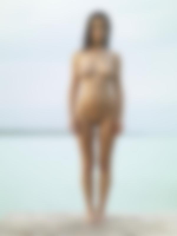 Image #10 from the gallery Muriel sunset