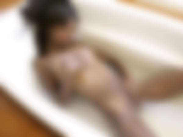 Imagem #9 da galeria Banho de Naomi