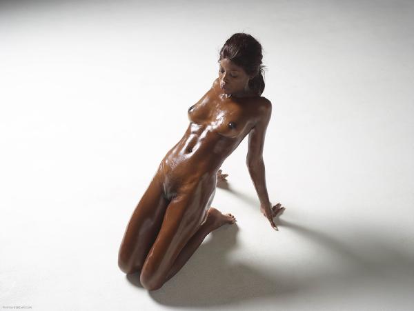 Billede #7 fra galleriet Simone blank